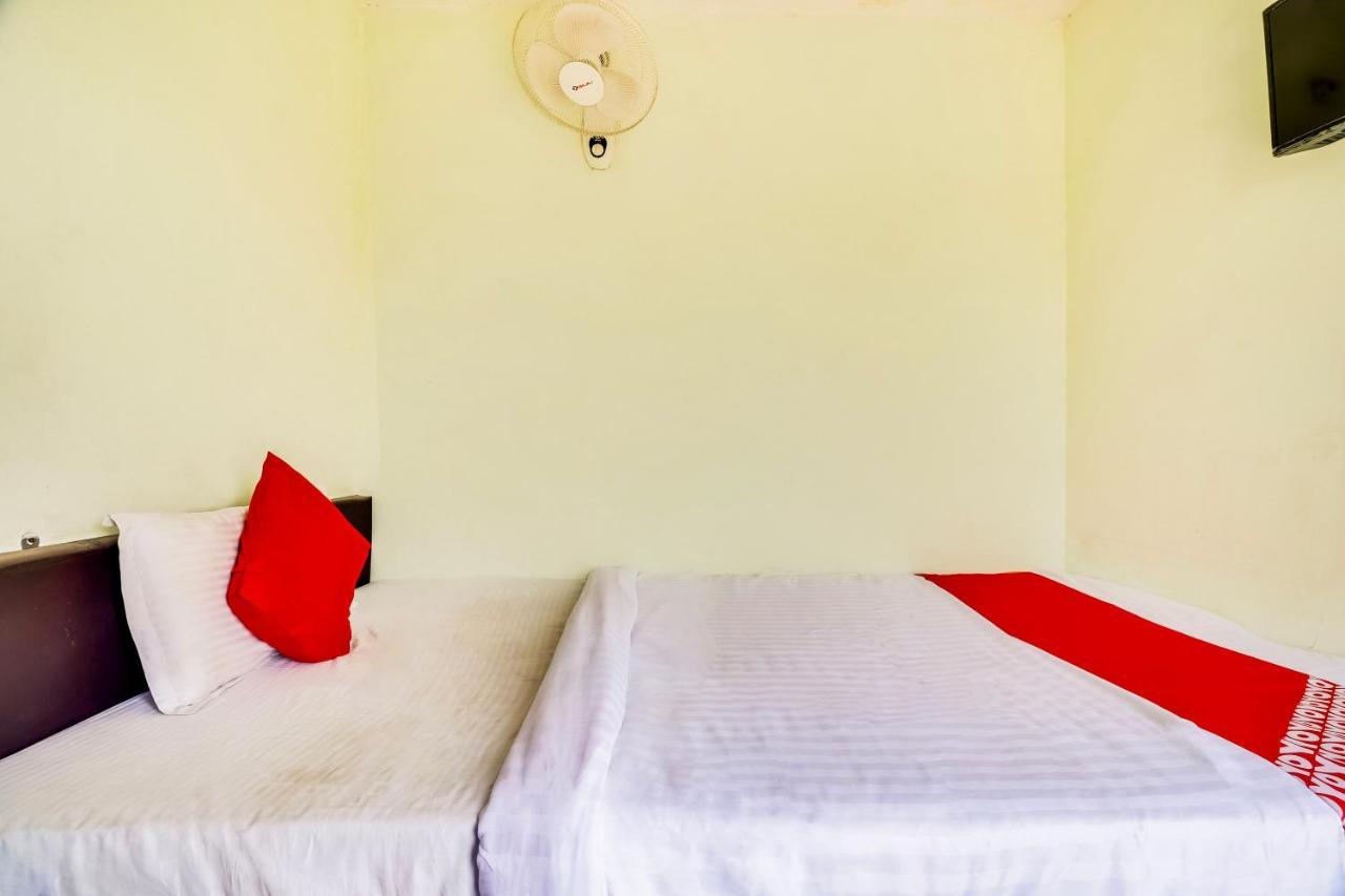 Oyo 69947 Apna Village & Restaurant Hotel